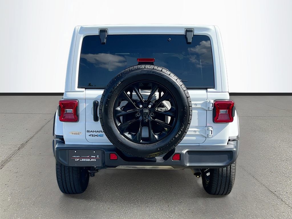 Certified 2025 Jeep Wrangler Unlimited Sahara image 6