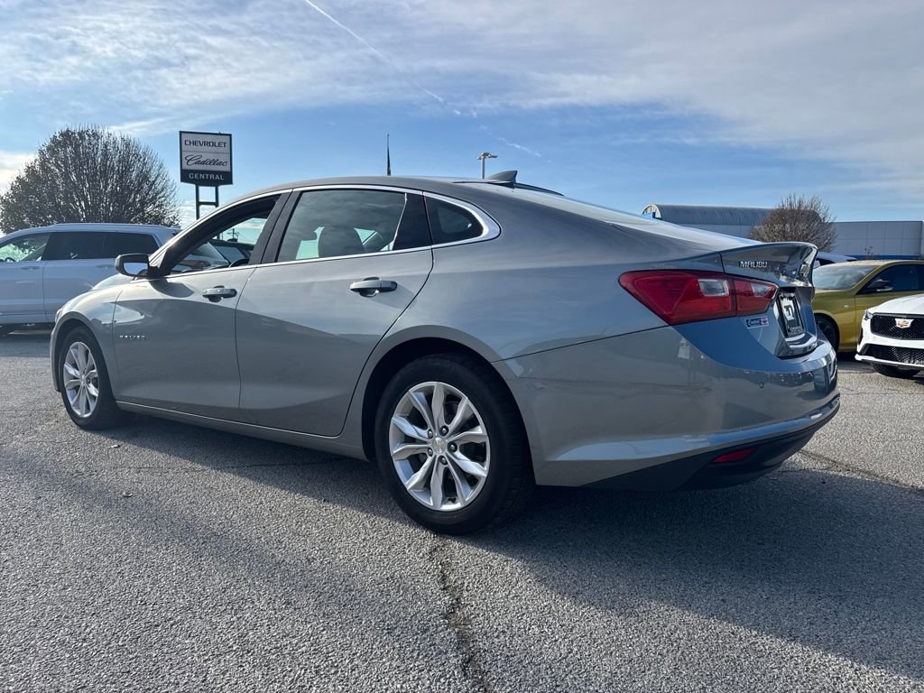 Used 2024 Chevrolet Malibu LT image 3