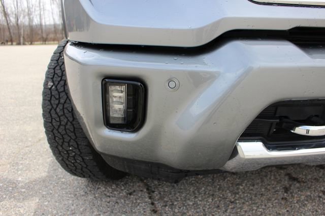 Used 2024 Chevrolet Silverado 3500 High Country w/ High Country Premium Package image 6