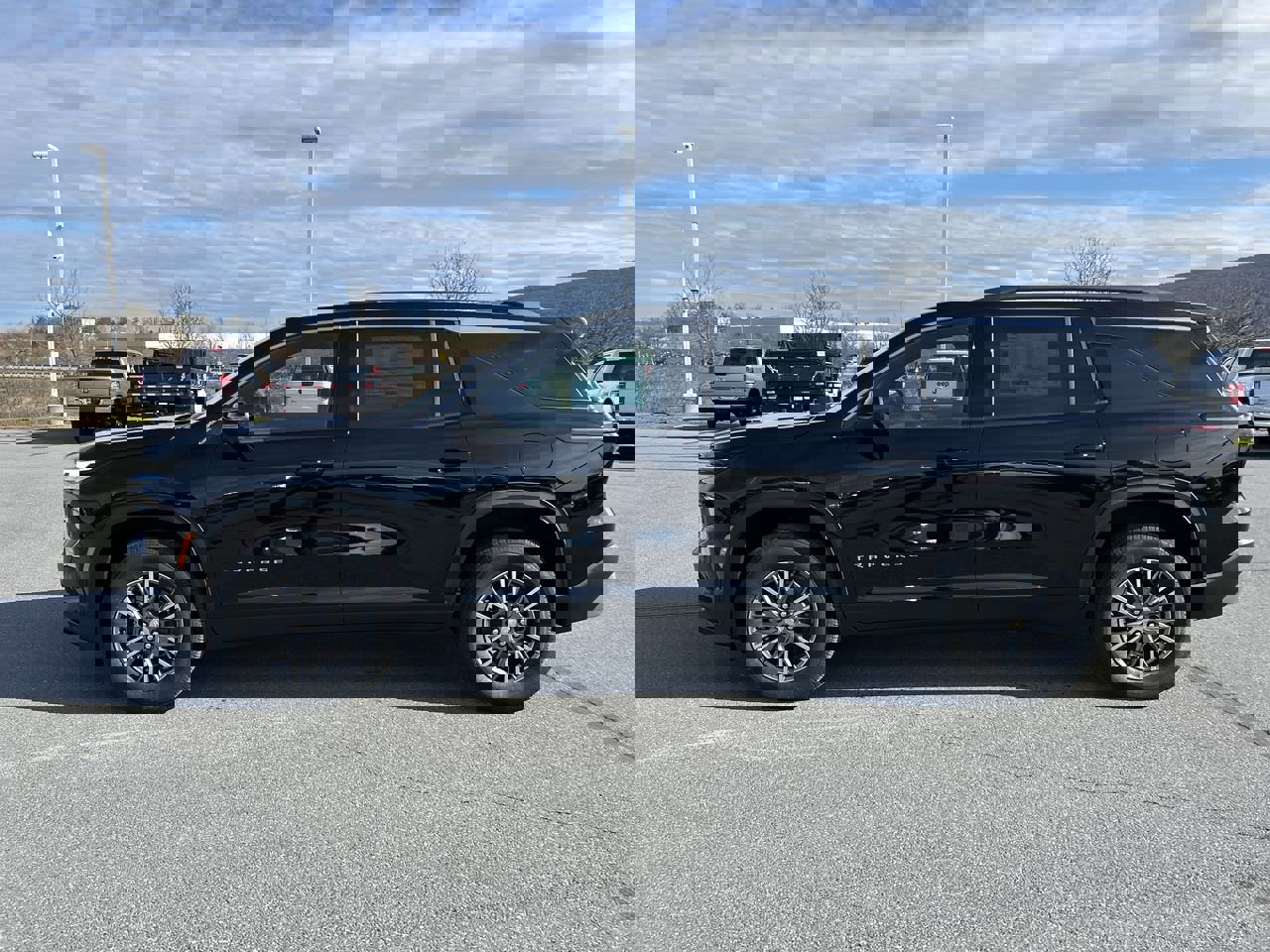 New 2026 Chevrolet Traverse LT video 4