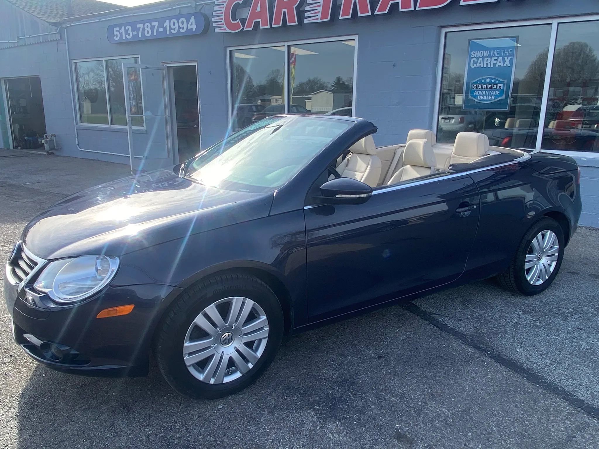 Used 2009 Volkswagen Eos Komfort image 2