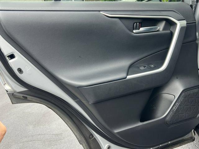 Used 2022 Toyota RAV4 Limited AWD/4WD image 41