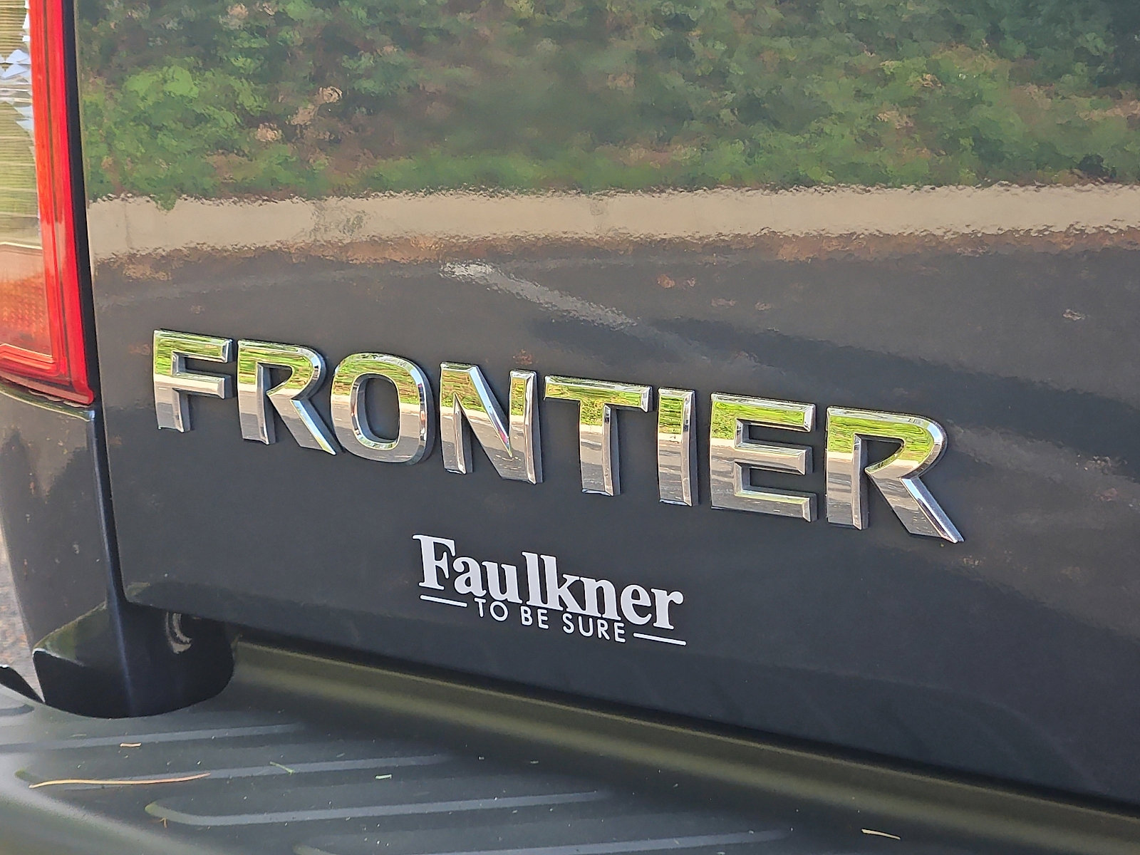 Certified 2017 Nissan Frontier SV w/ SV Value Truck Package AWD/4WD image 29