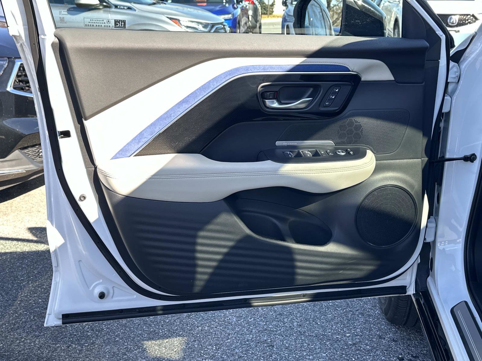 Certified 2025 Acura ADX A-Spec image 17