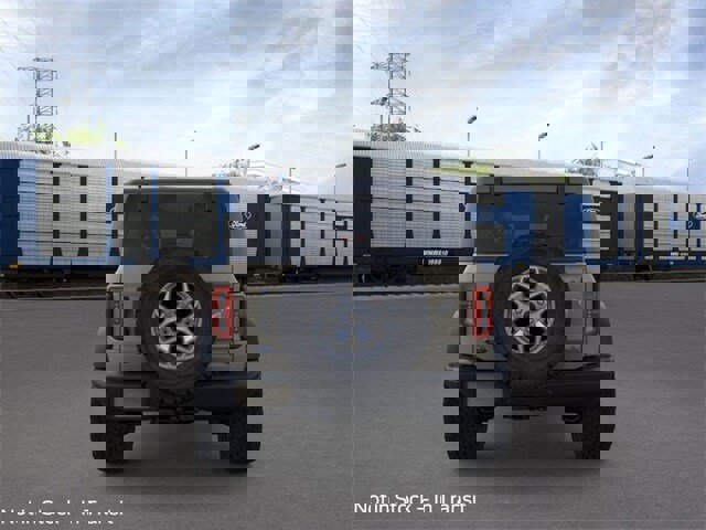 New 2025 Ford Bronco Badlands image 5