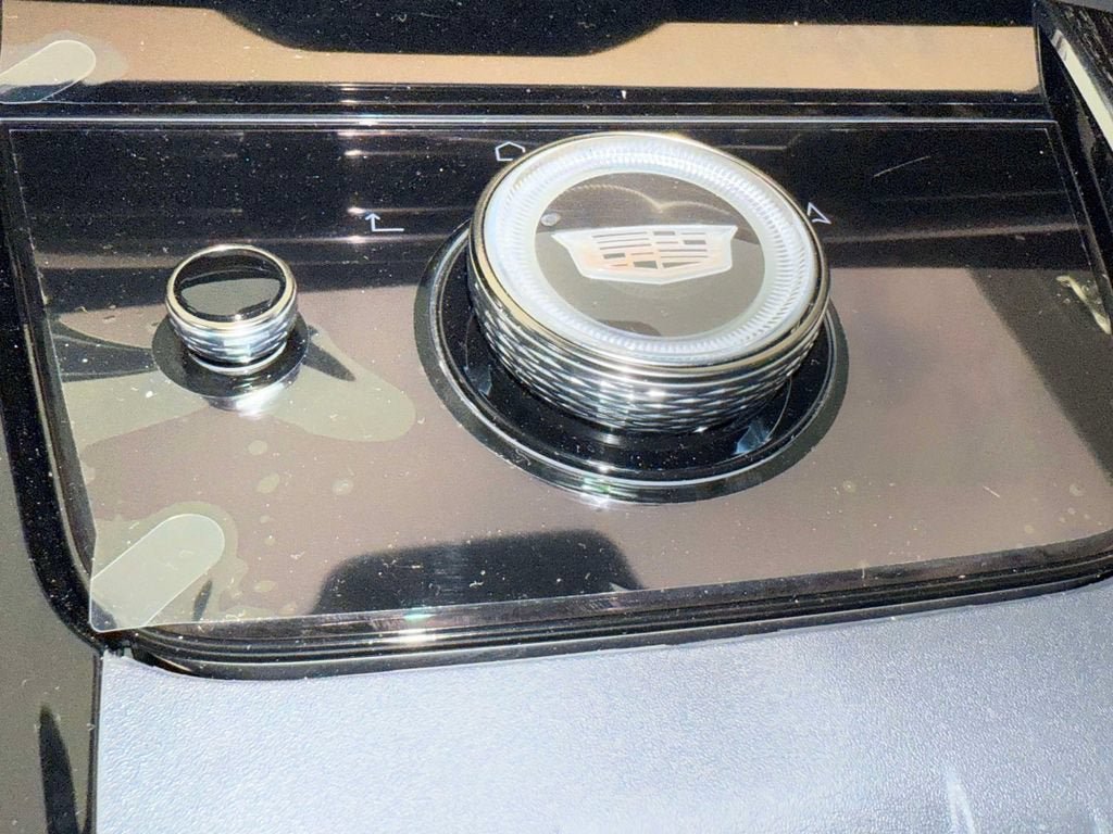 New 2025 Cadillac Escalade IQ Luxury 1 AWD/4WD image 16