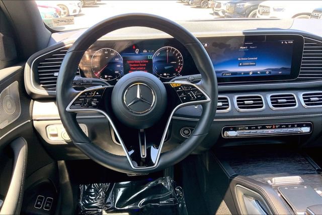 Certified 2025 Mercedes-Benz GLE 450e 4MATIC image 4