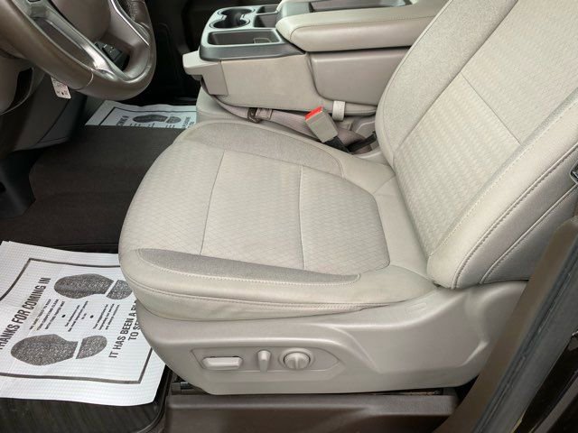 Used 2019 Chevrolet Silverado 1500 LT w/ Fleet Comfort Package image 13