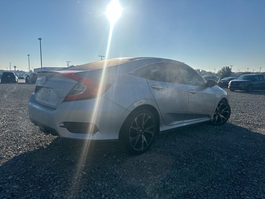 Used 2019 Honda Civic Sport image 9