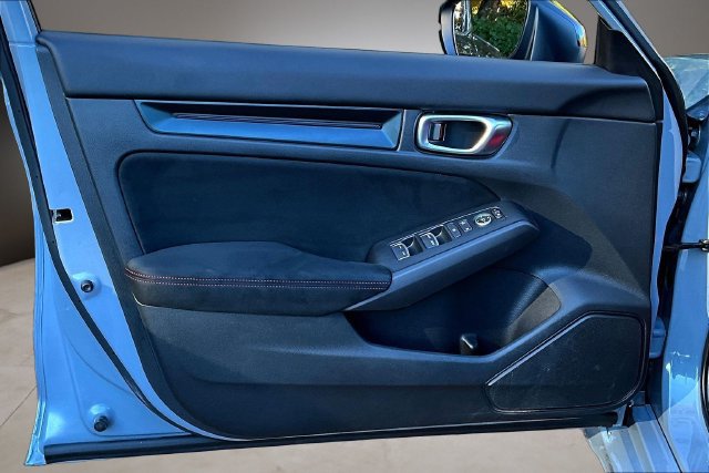 Used 2025 Honda Civic Type R image 19
