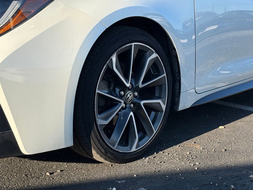 Used 2021 Toyota Corolla XSE image 14