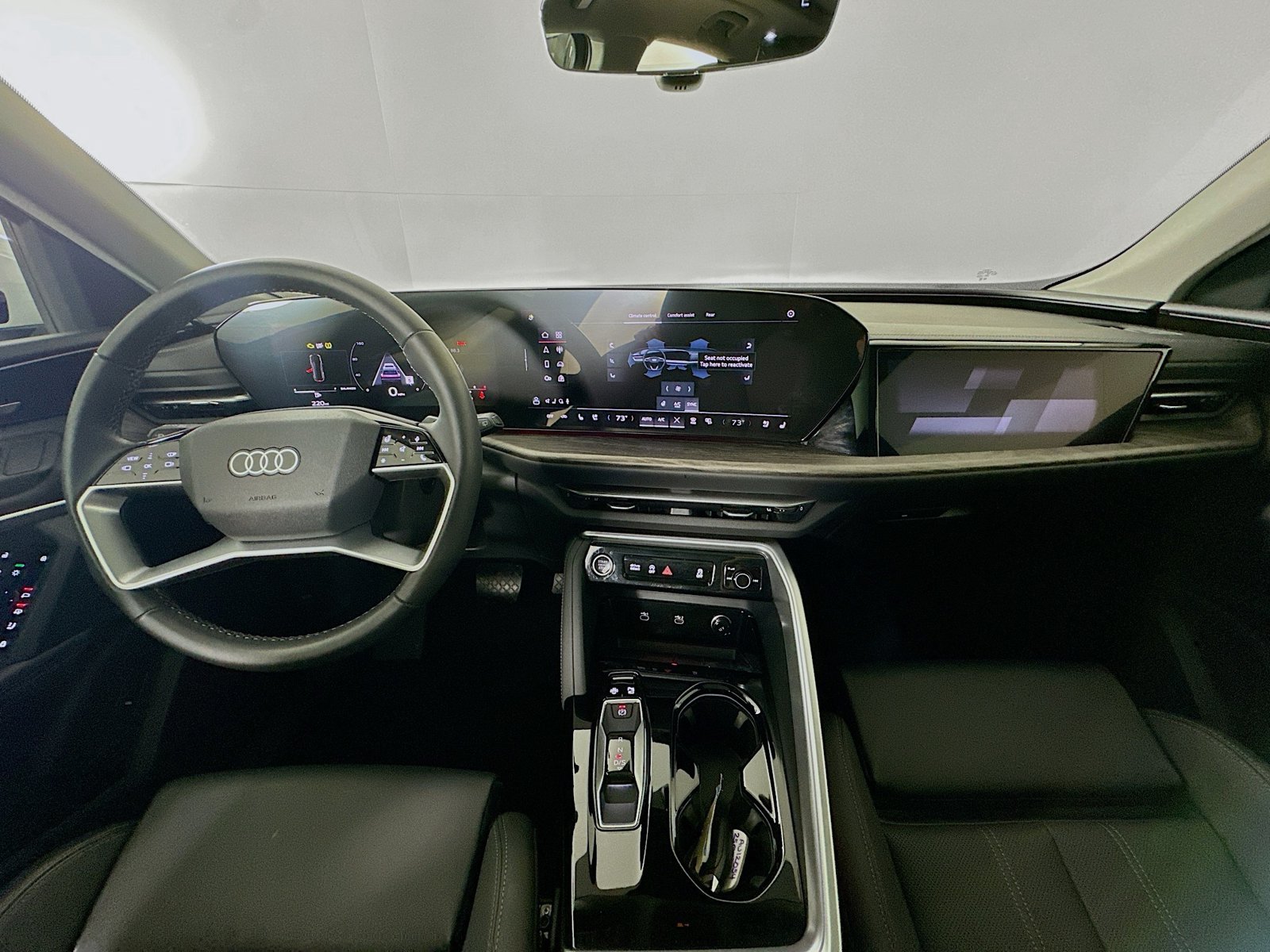 Certified 2025 Audi Q5 Prestige AWD/4WD image 14