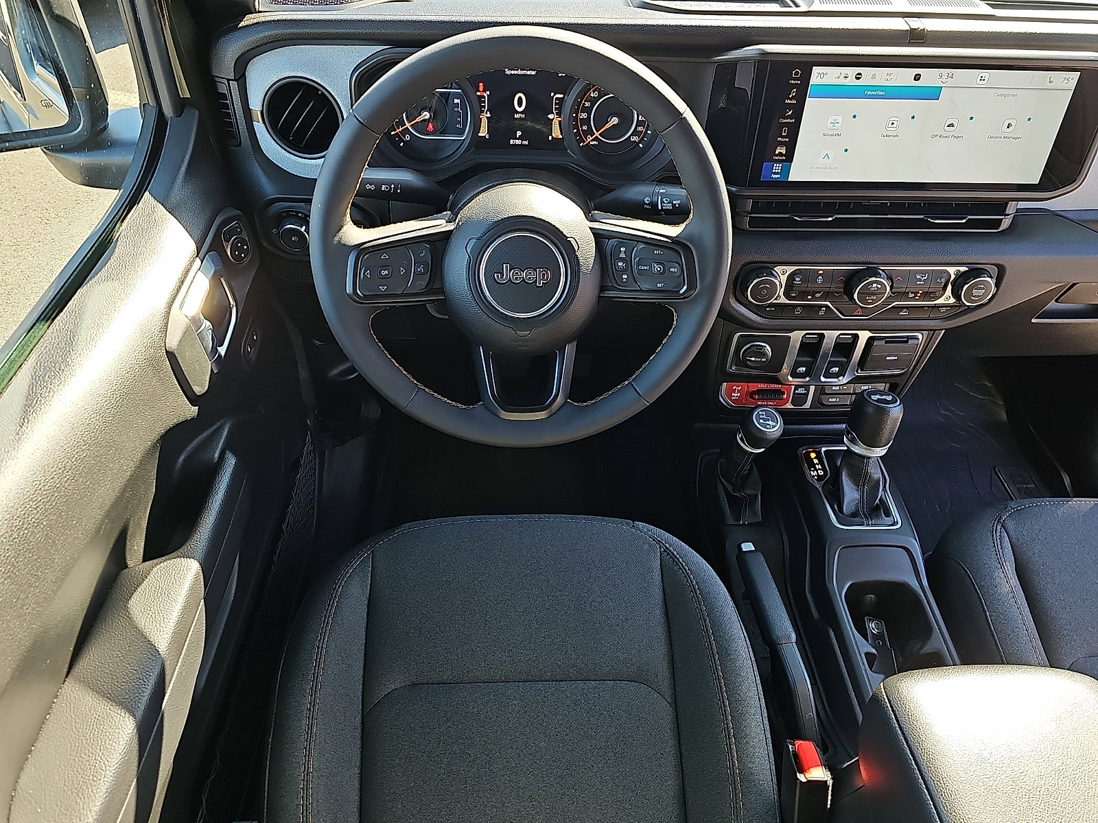 Used 2024 Jeep Wrangler Willys image 11