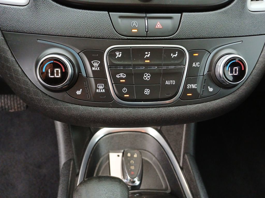 Certified 2022 Chevrolet Malibu LT image 36