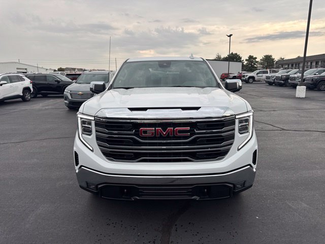 Used 2026 GMC Sierra 1500 SLT AWD/4WD image 8