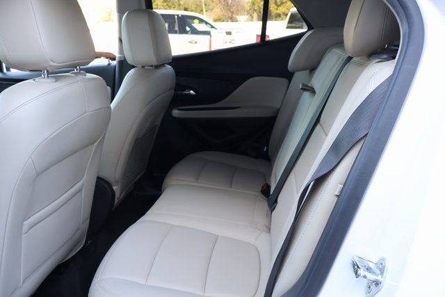 Used 2019 Buick Encore Essence image 12