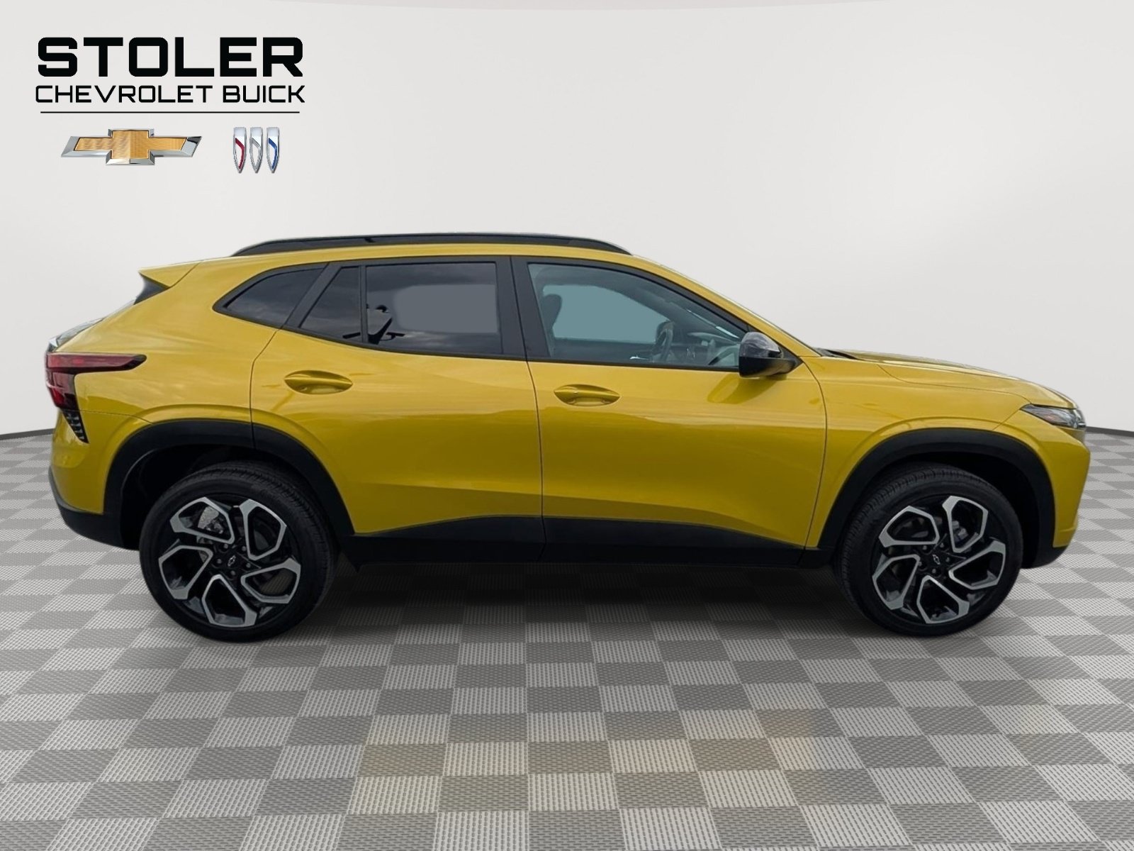 Used 2025 Chevrolet Trax RS w/ Sunroof Package FWD image 6