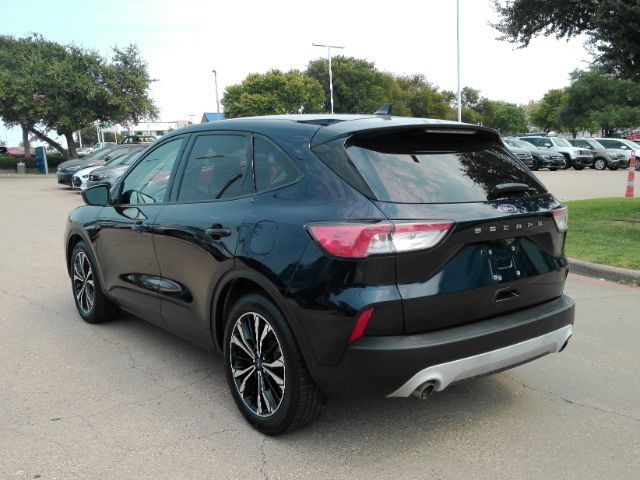Used 2021 Ford Escape SE w/ SE Sport Appearance Package FWD image 10