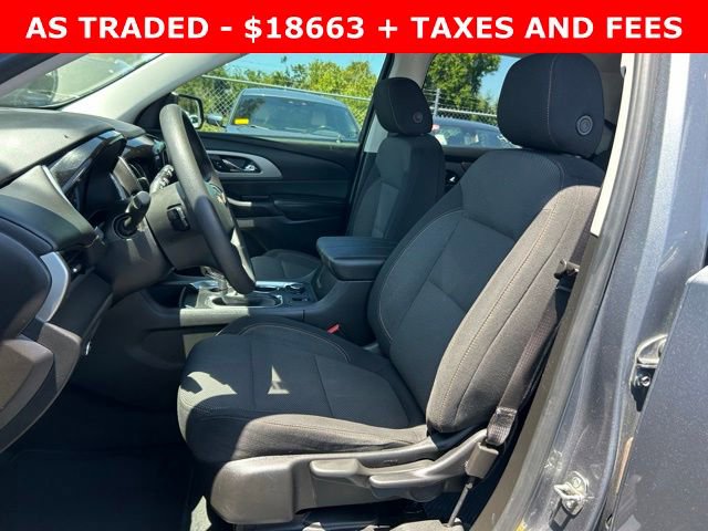 Used 2021 Chevrolet Traverse LS FWD image 14