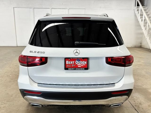 Used 2020 Mercedes-Benz GLB 250 image 6