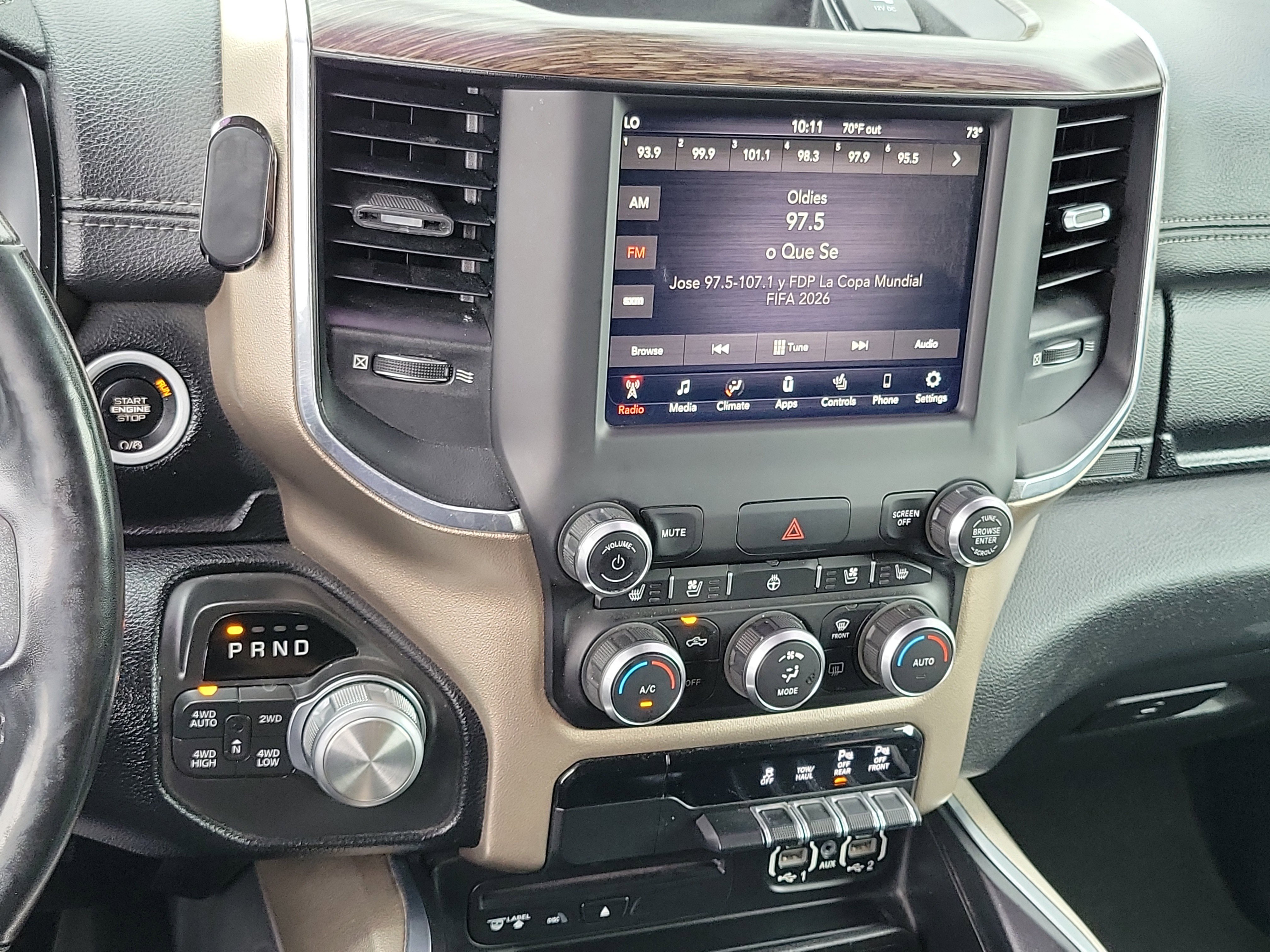 Used 2019 RAM 1500 Laramie AWD/4WD image 14