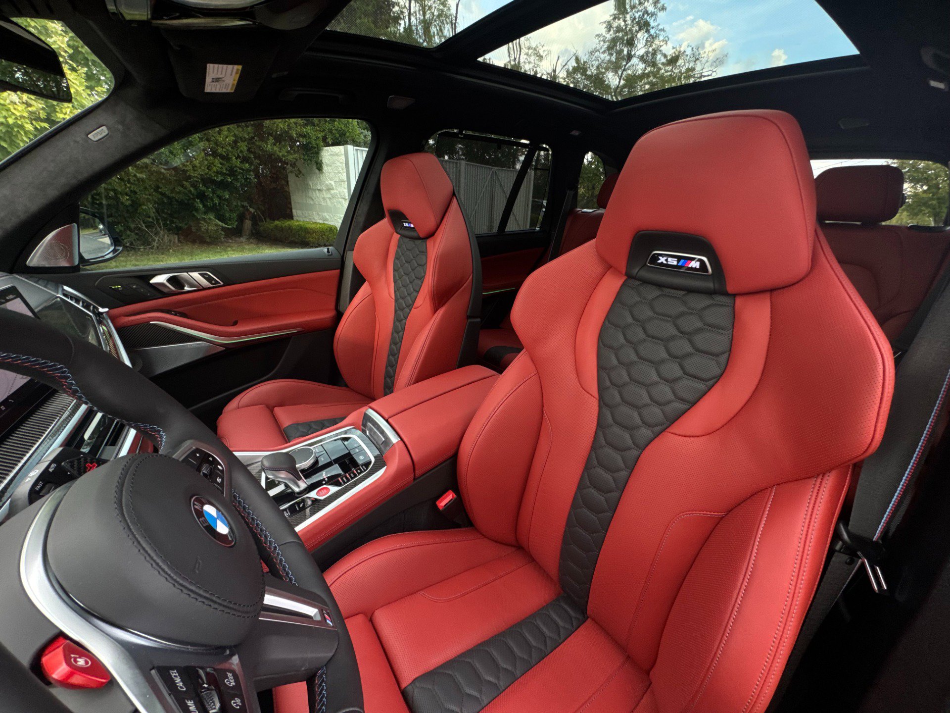 Used 2026 BMW X5 M Competition w/ Executive Package image 11