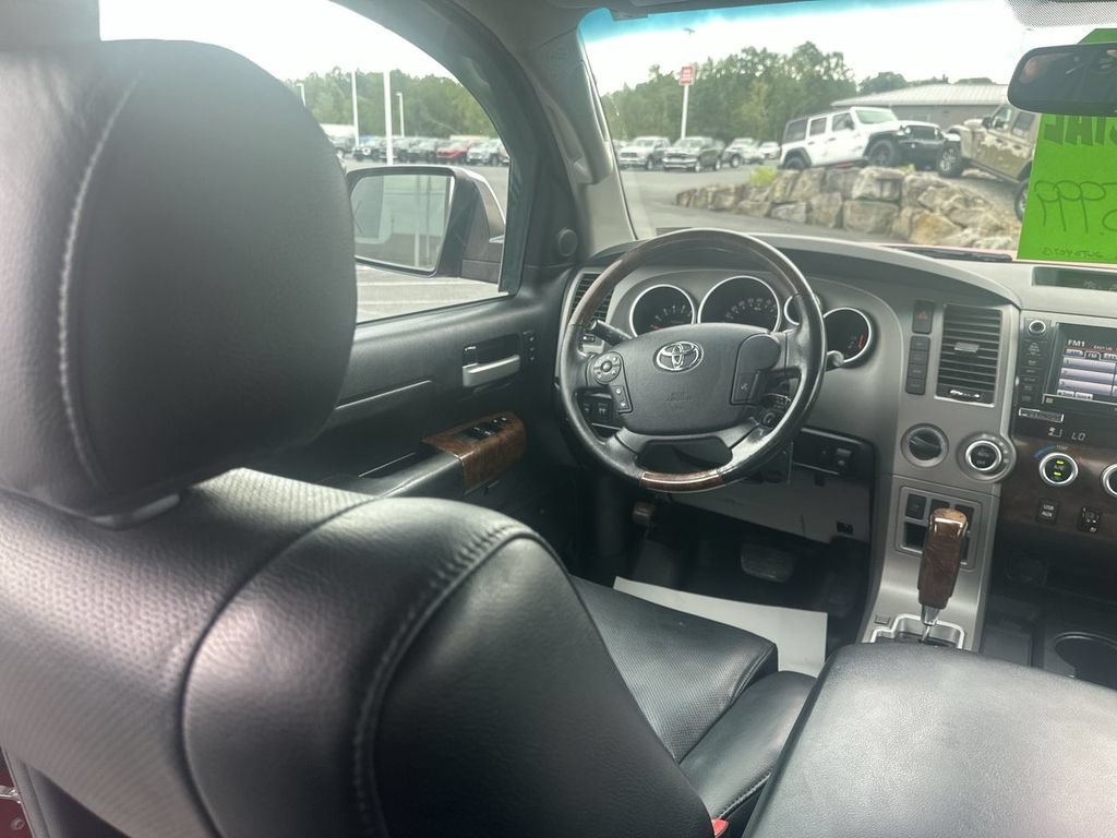 Used 2012 Toyota Tundra Limited w/ Platinum Pkg AWD/4WD image 15