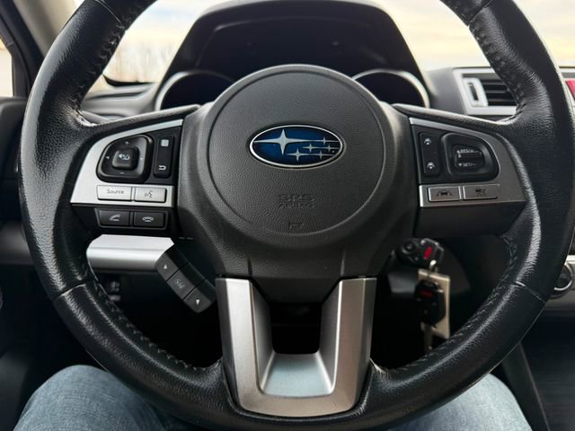 Used 2017 Subaru Outback 2.5i Premium image 12