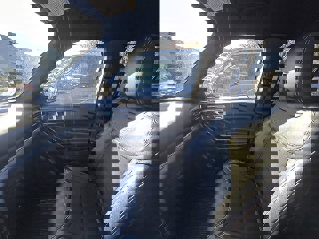 Used 2022 Ford Explorer ST image 19