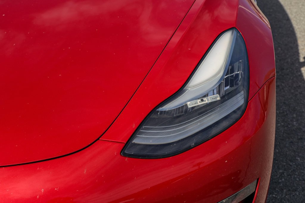 Used 2019 Tesla Model 3 Long Range RWD image 10