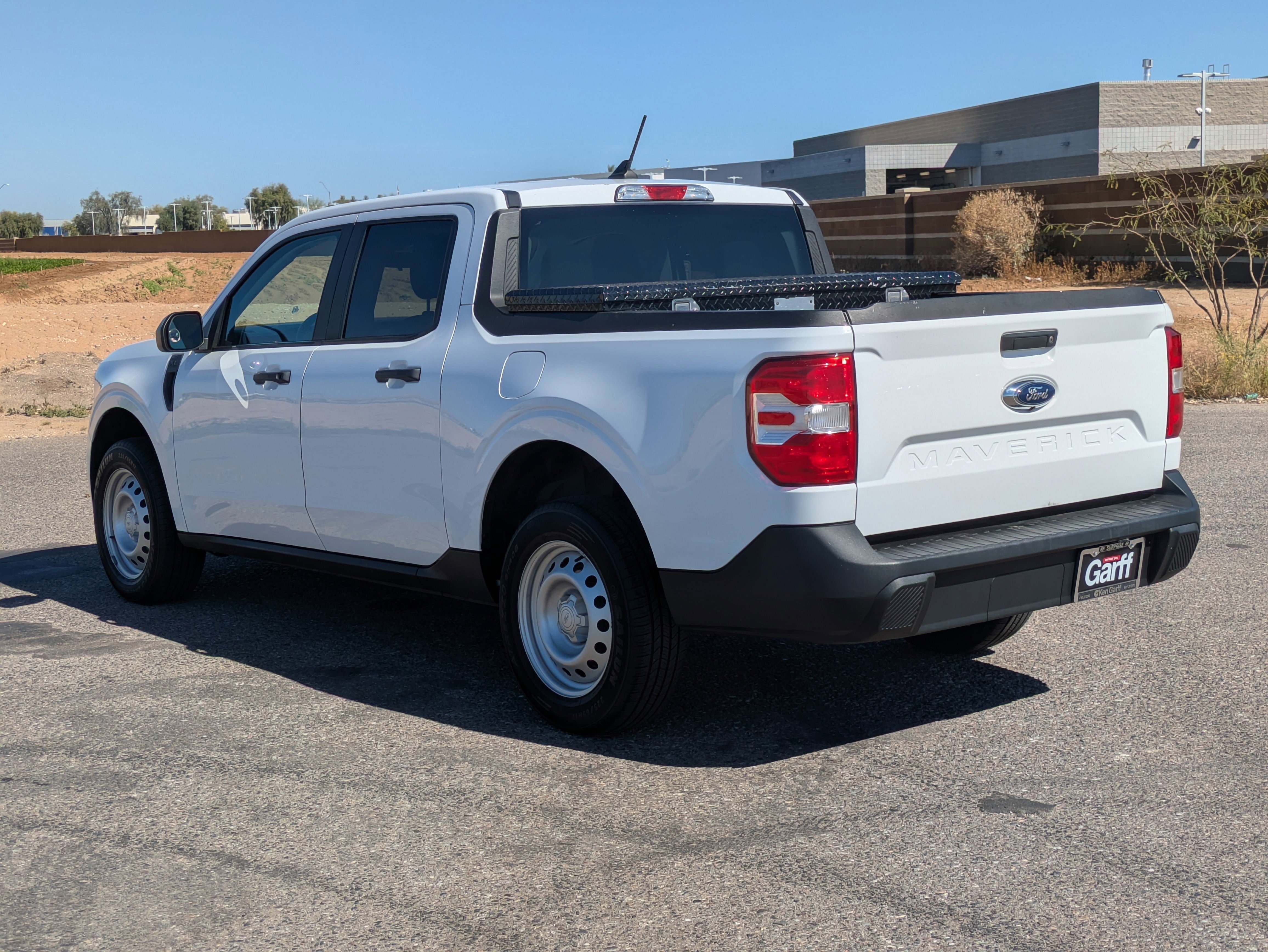 Used 2022 Ford Maverick XL FWD image 6