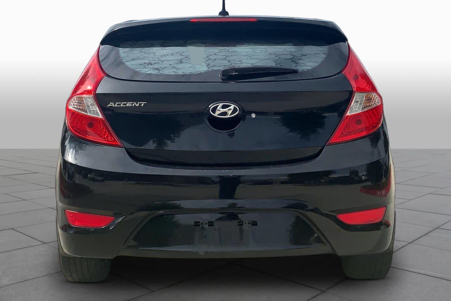 Used 2015 Hyundai Accent Sport FWD image 5