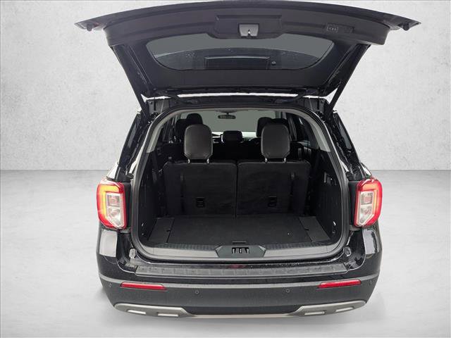 Used 2023 Ford Explorer XLT w/ Equipment Group 202A image 29