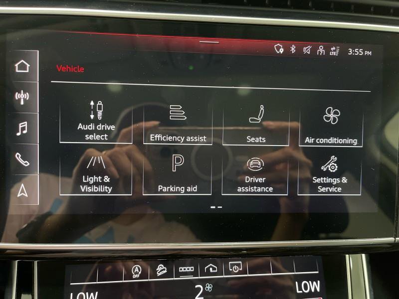 Used 2021 Audi Q7 3.0T Premium Plus image 16