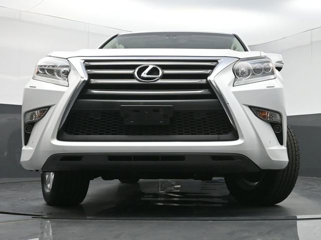 Used 2018 Lexus GX 460 Premium w/ Premium Package image 40