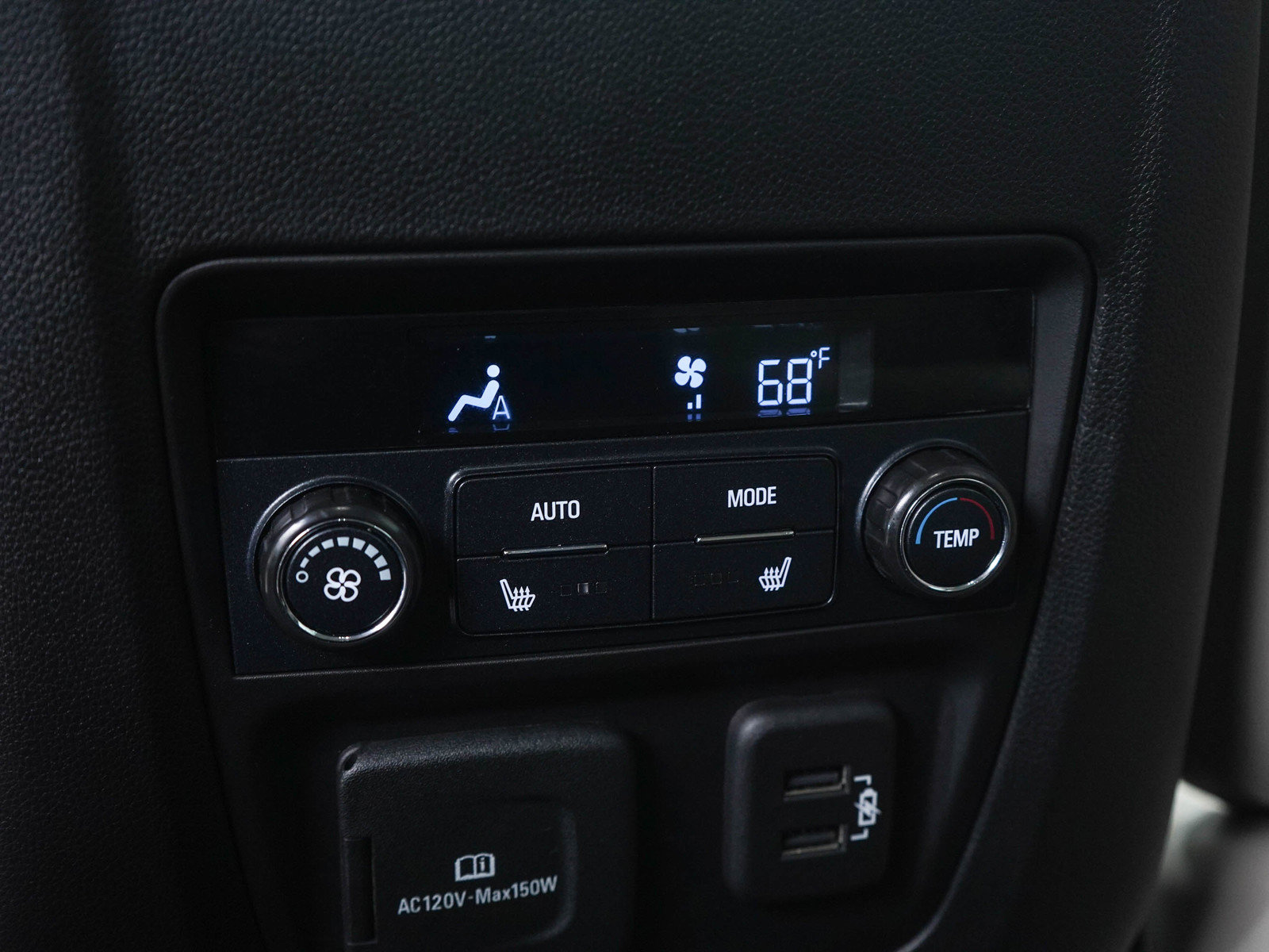 Used 2020 Buick Enclave Premium w/ Surround and Sites Package AWD/4WD image 17