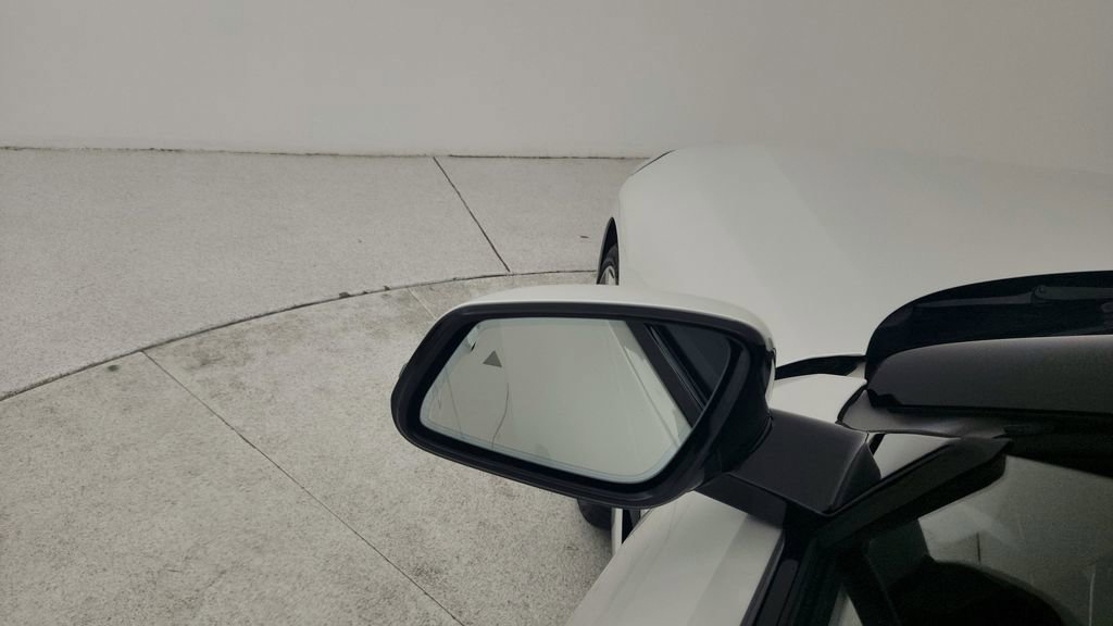 Used 2020 BMW Z4 sDrive30i w/ Executive Package image 16