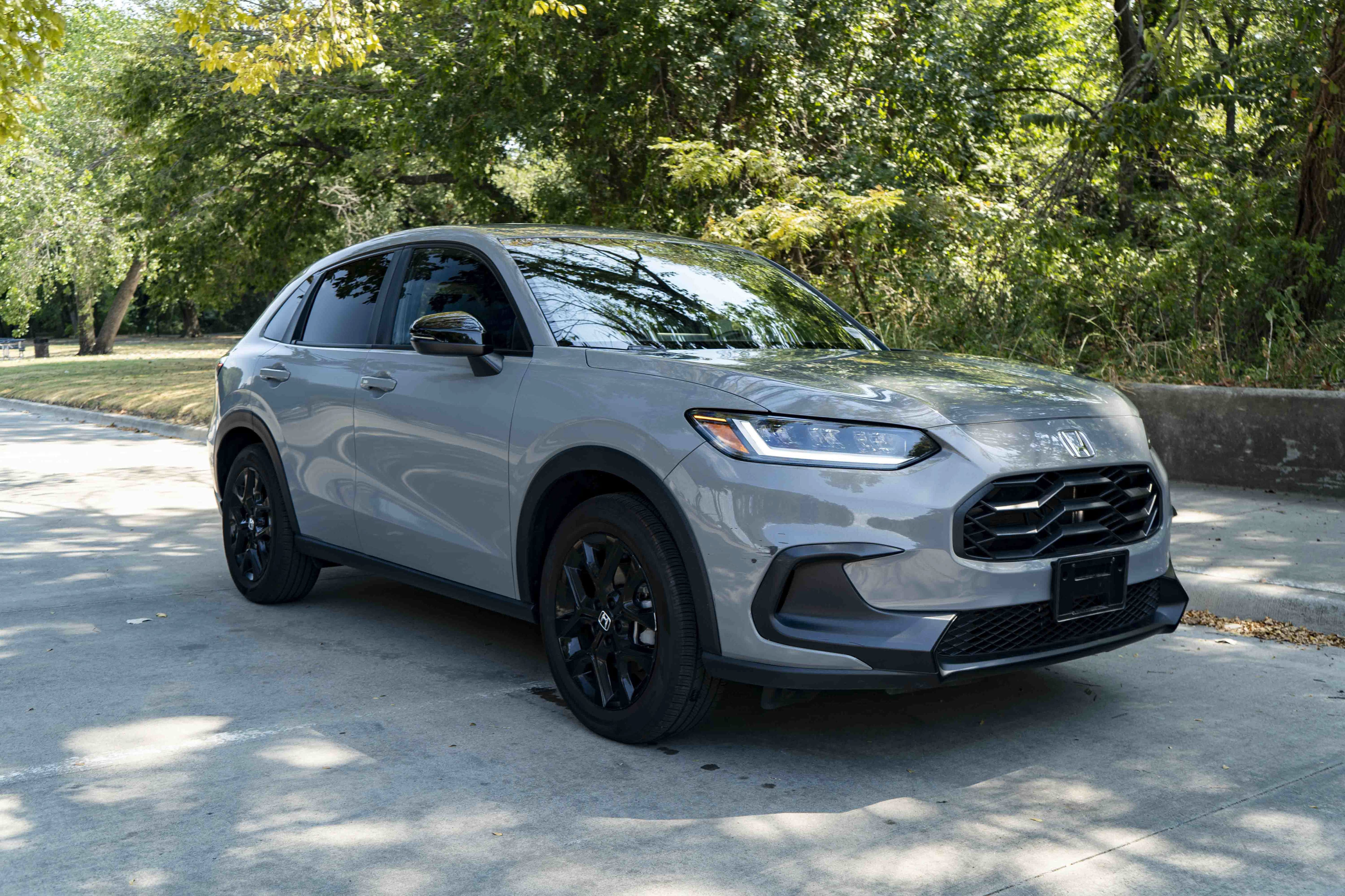 Certified 2025 Honda HR-V Sport image 2