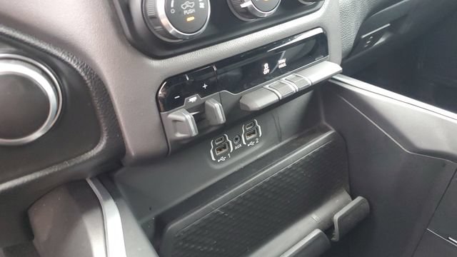 Used 2023 RAM 1500 Big Horn AWD/4WD image 16