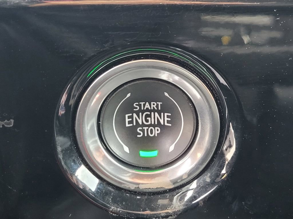 Used 2024 GMC Sierra 1500 SLT image 22