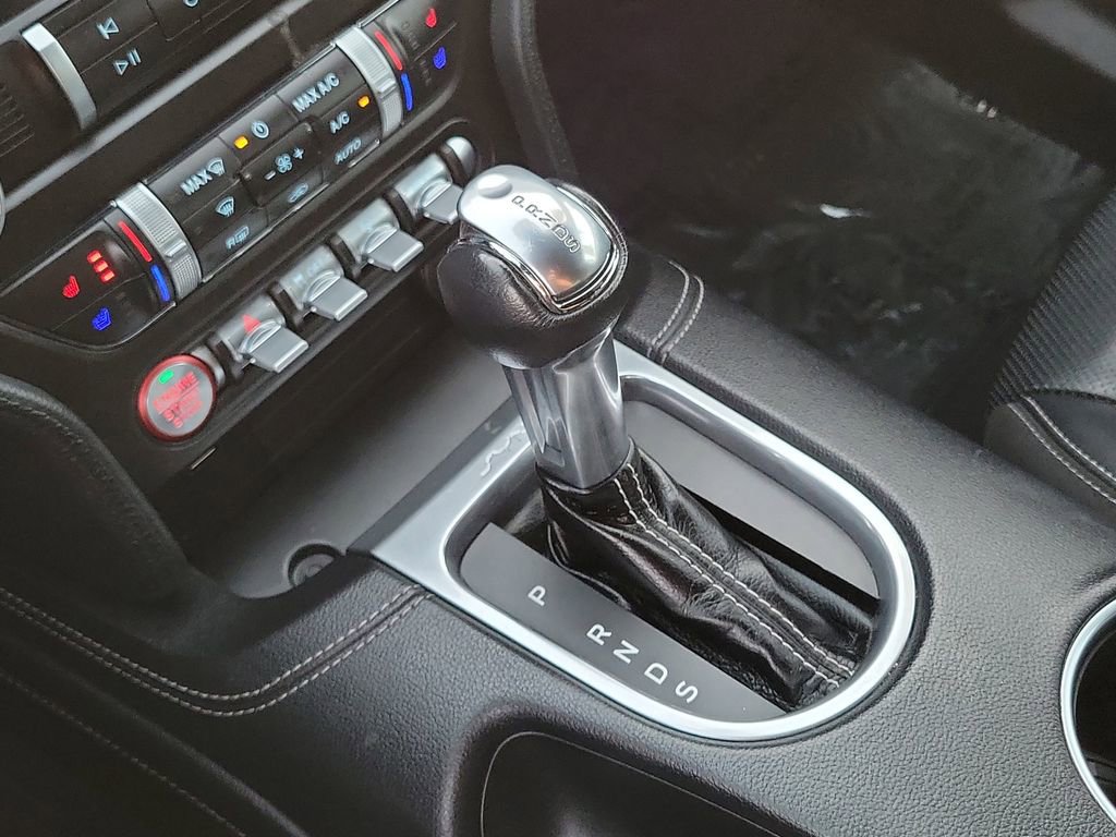 Used 2022 Ford Mustang GT Premium w/ Equipment Group 401A image 13