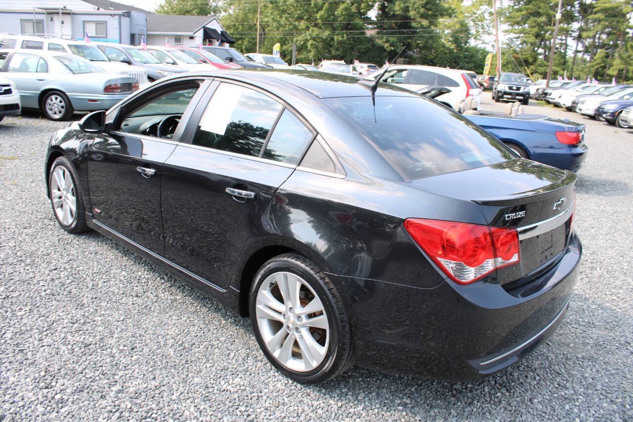 Used 2013 Chevrolet Cruze LTZ w/ Enhanced Safety Package FWD image 9