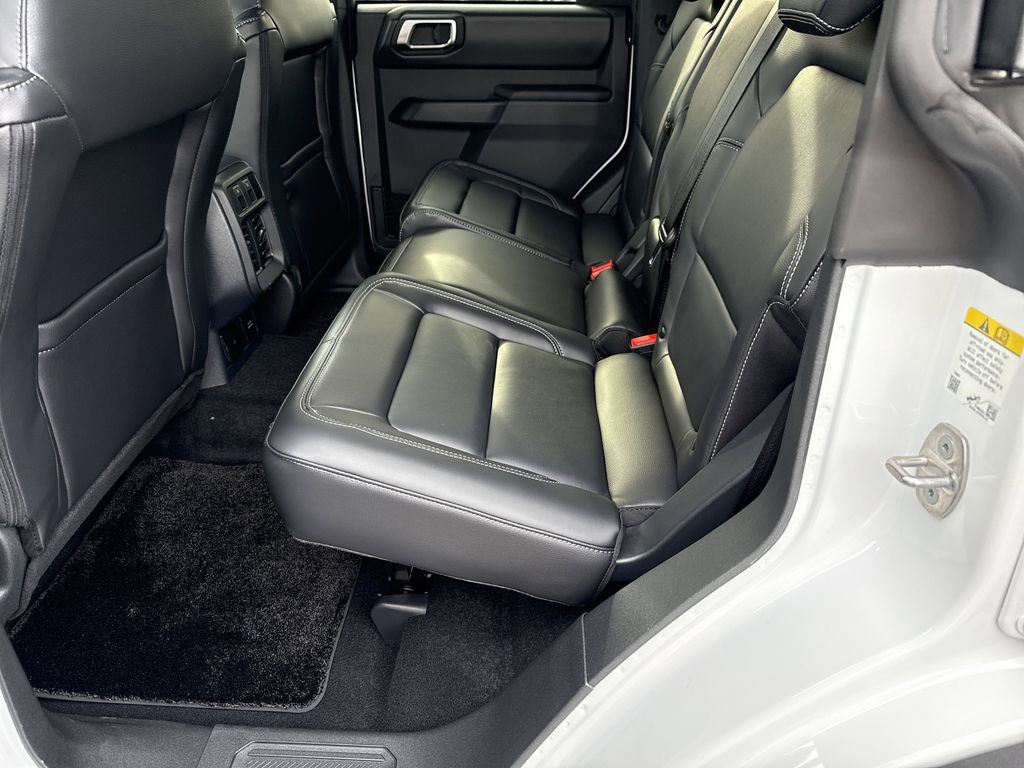 New 2025 Ford Bronco Outer Banks w/ Sasquatch Package image 22