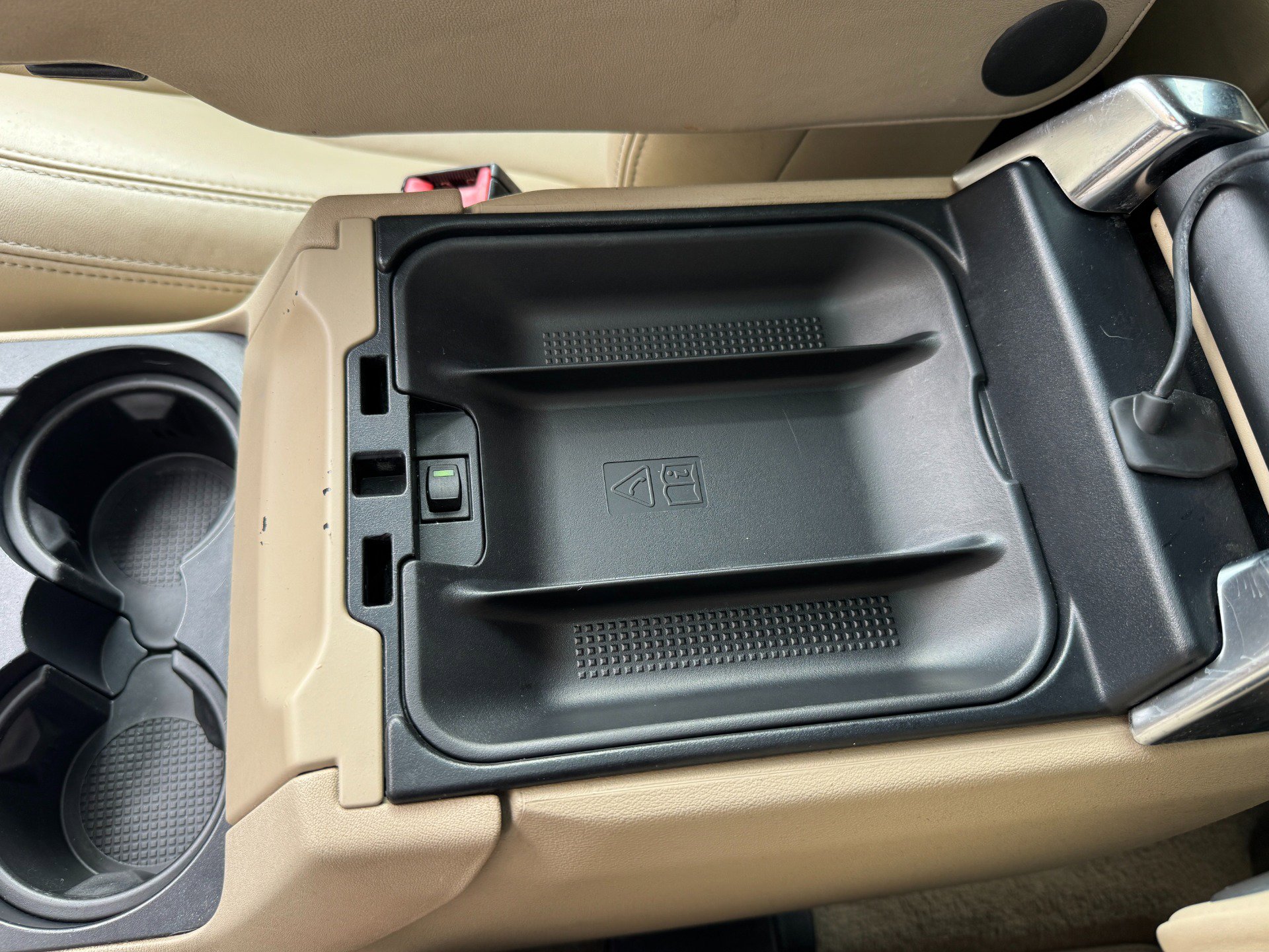 Used 2012 Land Rover LR4 HSE LUX image 36