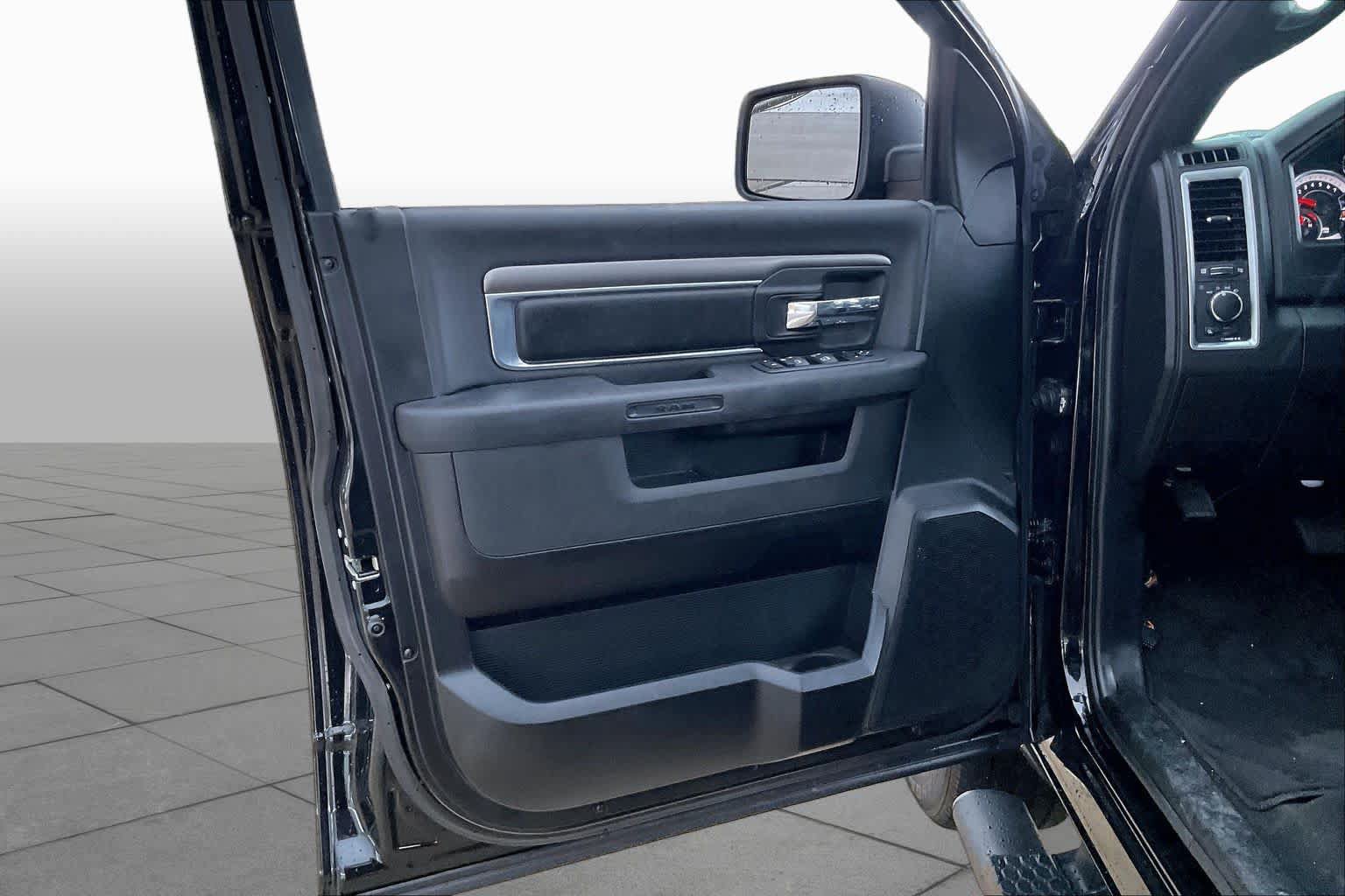 Used 2023 RAM 1500 Warlock w/ Electronics Group AWD/4WD image 20