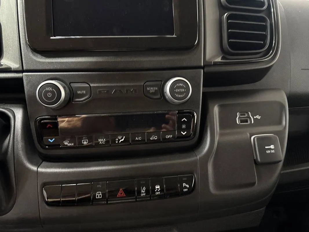 Used 2026 RAM ProMaster 1500 w/ Safety Group FWD image 99