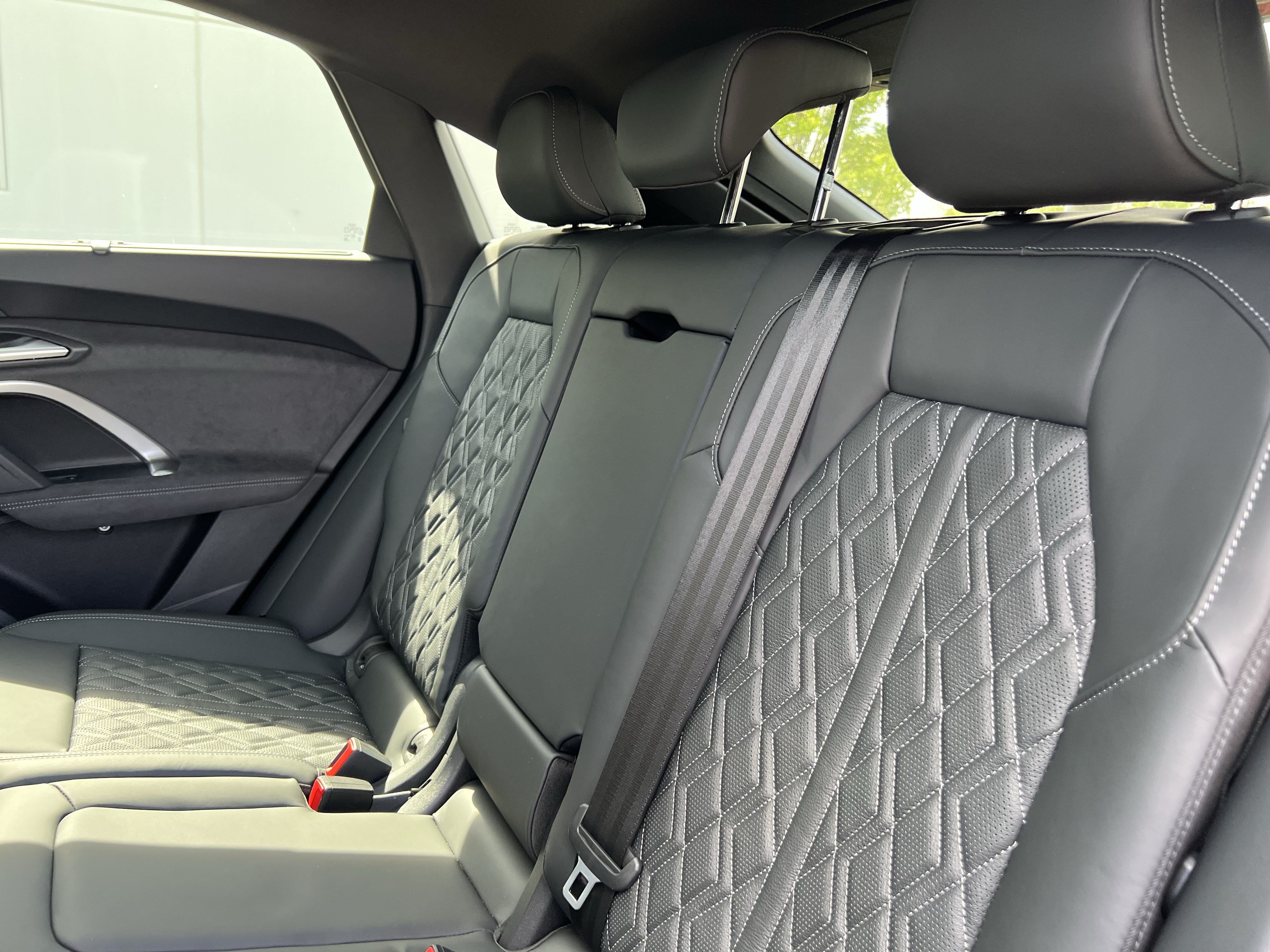 Used 2026 Audi SQ5 Premium Plus AWD/4WD image 33