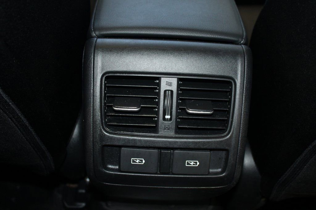 Used 2021 Honda Accord EX image 19