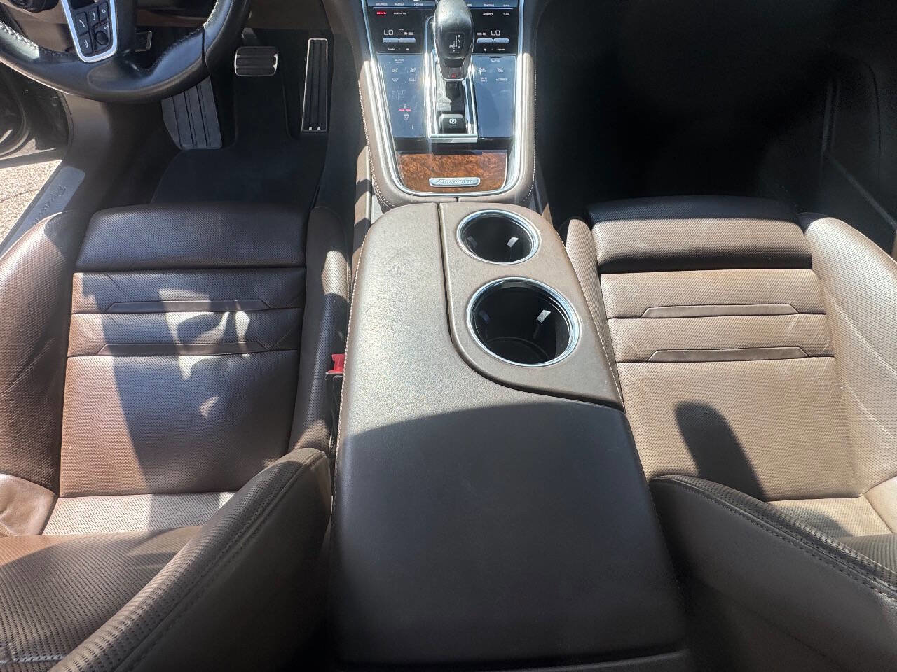 Used 2017 Porsche Panamera Turbo w/ Sport Package image 48