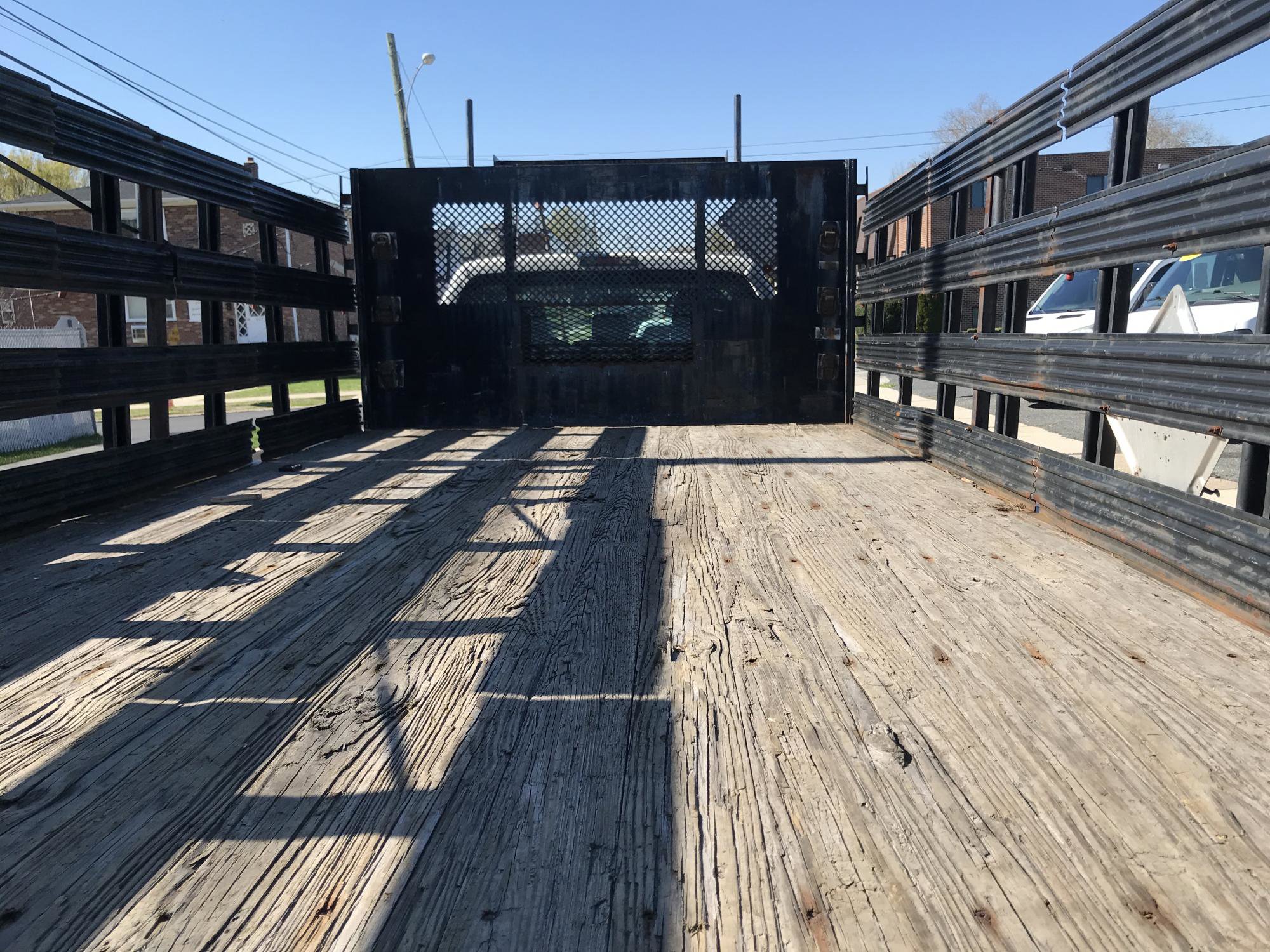 Used 2011 Ford F450 XL w/ XL Value Pkg image 12